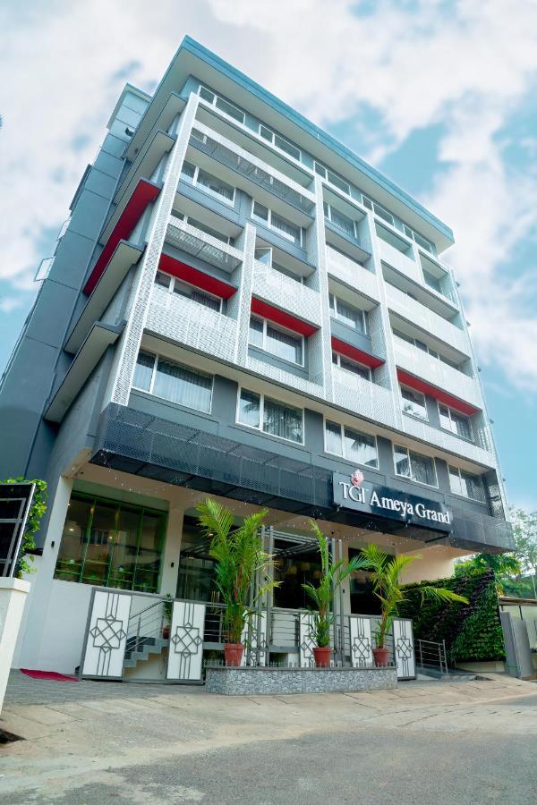 Tgi Ameya Grand Hotel Panaji Exterior foto
